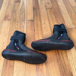 Gill Neoprene Rubber Strap Sailing Water Boots Youth Size 3